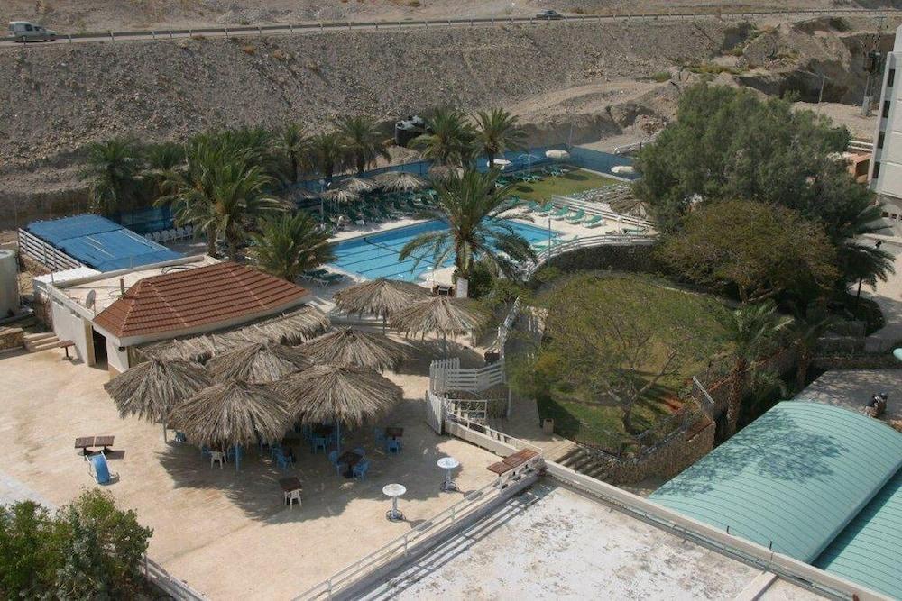 Oasis Dead Sea Hotel Ein Bokek Exterior photo